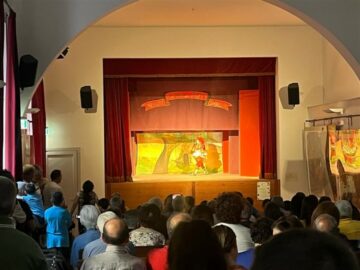 il teatro di via Alessi intitolato a Macrì