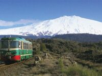Tour treno dei vini dell’Etna