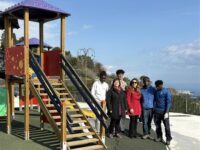 migranti nello spazio giochi villa Belvedere