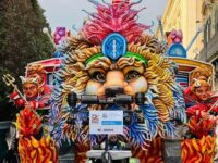 uno dei carri del carnevale Acireale 2025