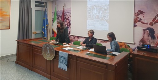 8 marzo -2 / Gli studenti del “Regina Elena” omaggiano le donne con pagine di grandi scrittrici