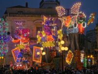 Carnevale Acireale sfilata carro