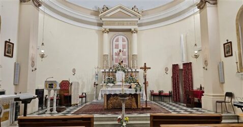 interno chiesa di Monterosso