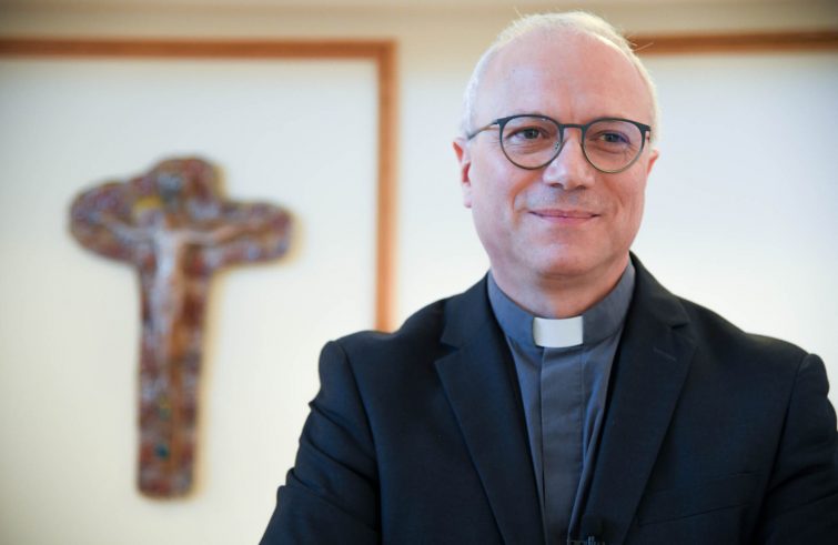 8xmille / Monsignor Giuseppe Baturi: “Una firma che fa bene”