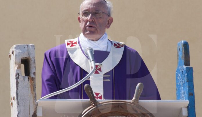 Papa Francesco a Lampedusa