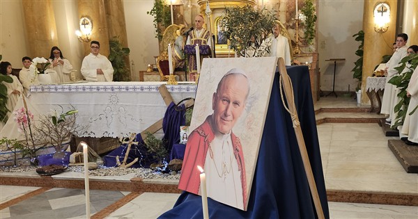 Acireale / Il ricordo di San Giovanni Paolo II tra fede, inclusione e legalità