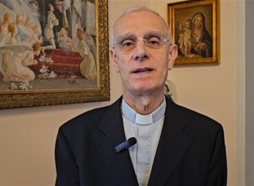 Vescovo Antonino Raspanti