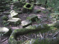 Necropoli di Santa Cecilia Piramide etrusca di Bomarzo