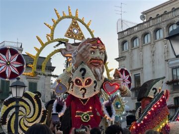 carro infiorato vincitore Festa dei fiori 2025