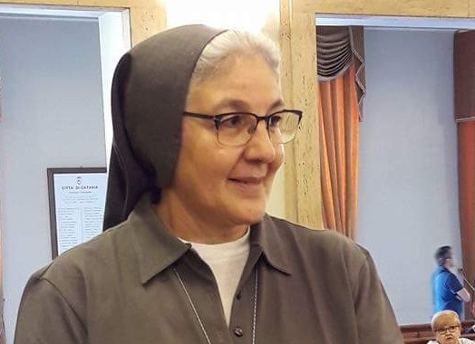 Lettera dalla Sicilia / Suor Maria Trigila chiede alla Chiesa che si riparli di diaconato femminile