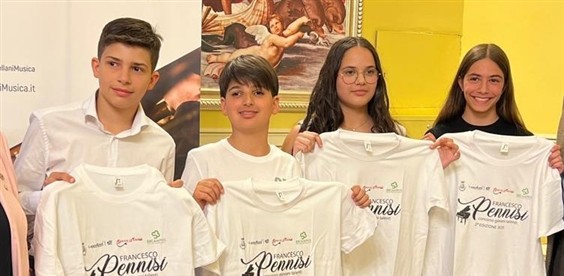Vincitori concorso pianistico Francesco Pennisi
