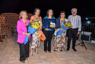 Caterina Maria Torrisi riceve il premio Nino Giuffrida
