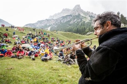 Altopiano della Paganella Dolomiti di Brenta Malga Spora