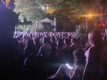 Pubblico a Villa Pennisi