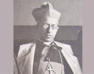 vescovo Salvatore Russo