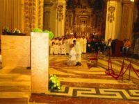 Don Sebastiano Mauro invoca la protezione dei Santi