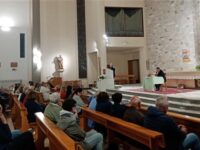 Mons Torracca introduce la relazione dell’avvocato Longo