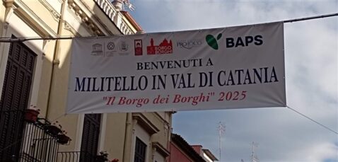 striscione di benvenuto a Militello