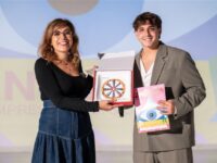 Leo Marletta riceve il premio Insula