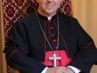 Mons Vescovo Antonio Suetta