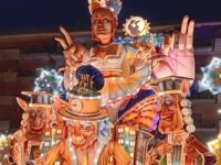 carnevale Acireale 2026 sfilata notturna carri