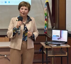 Lella Costa