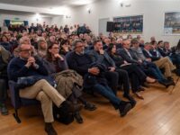 Pubblico alla presentazione del libro di Antonio Di Bella