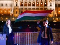 Elezioni Magyar trionfa in Ungheria-ph-Ansa-Sir