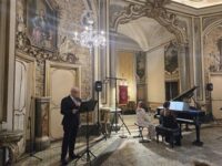 Leda Castiglione al piano