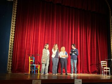 Teatro scolastico chi è di scena Acireale