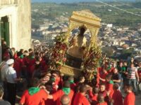 Uscita del Simulacro dalla chiesetta del SS Crocifisso