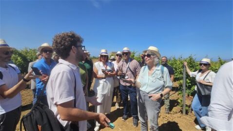 iornalisti esteri in visita alle vigne dello Stagnone