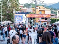 eat street scenario palco di giorno