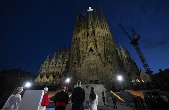 sagrada familia gaudì barcellona Facciata Sagrada Familia a Barcellona