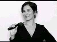 Manuela Mauro si dedica al canto