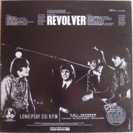 Retro copertina Revolver