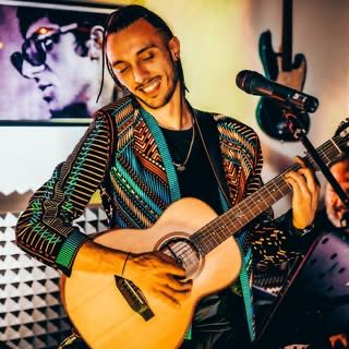Alessio Piuma Canta Michael Jackson