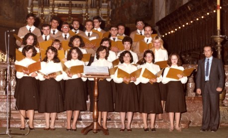 La corale Palestrina negli anni '80 diretta dal maestro Franco Greco
