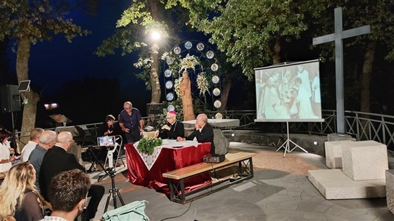 Presentazione libro di don Carmelo La Rosa