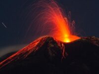 eruzione vulcano Etna foto parco delletna