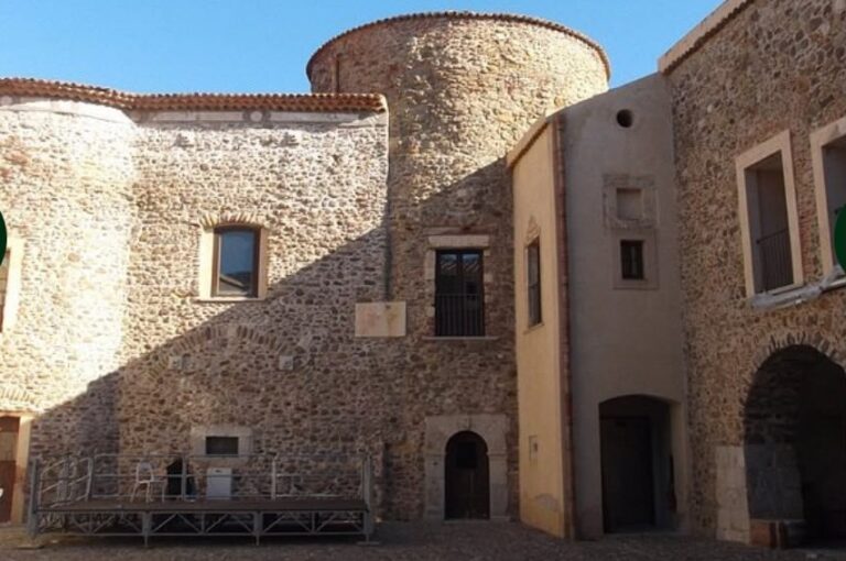 Castello Gallego Sant'Agata di Militello