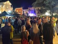 EnoEtna nello scenario di Piazza Roma Santa Venerina