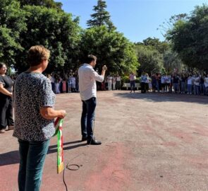 Il sindaco Rocca parla agli studenti per il bicentenario del comune