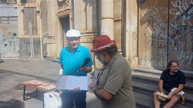 Presentazione Coppole e Cappelli Vecchio e Scudero Presentazione Coppole e Cappelli Vecchio e Scudero