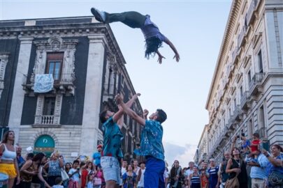 Ursino Buskers STREET PARADE