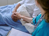 suicidio assistito istockphoto-2228426384-612×612
