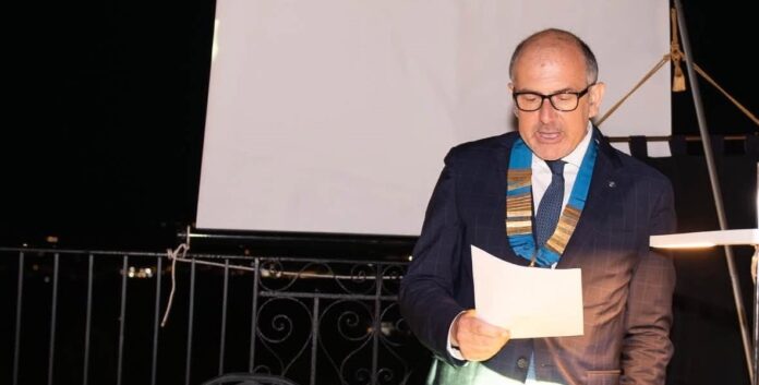 Avvocato Rudy Grasso presidente Rotary Giarre Riviera jonico etnea Avvocato Rudy Grasso presidente Rotary Giarre Riviera jonico etnea