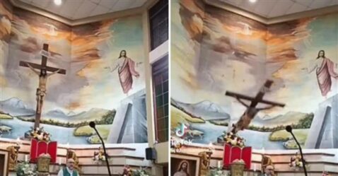 La croce cade sul sacerdote