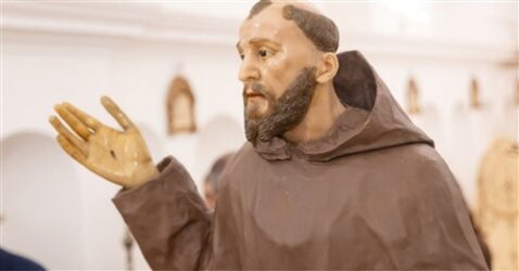 Statua San Francesco