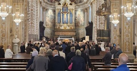 Tumulazione spoglie di mosignor vigo in Cattedrale
